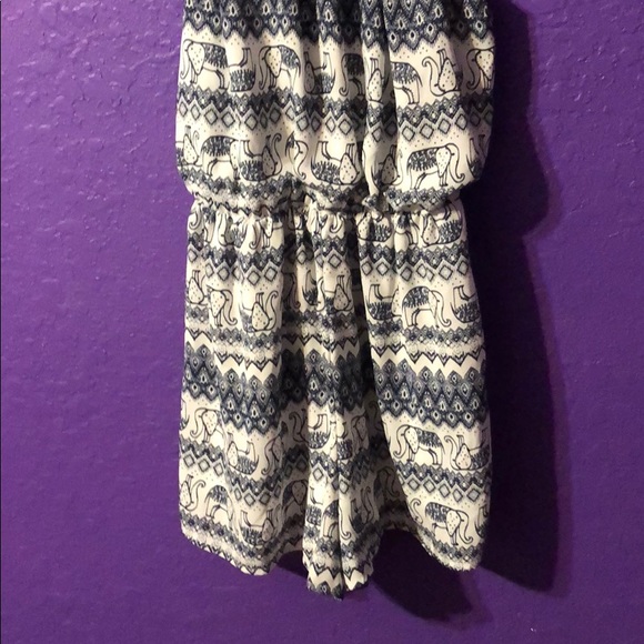 Sienna sky elephant romper - Picture 3 of 4